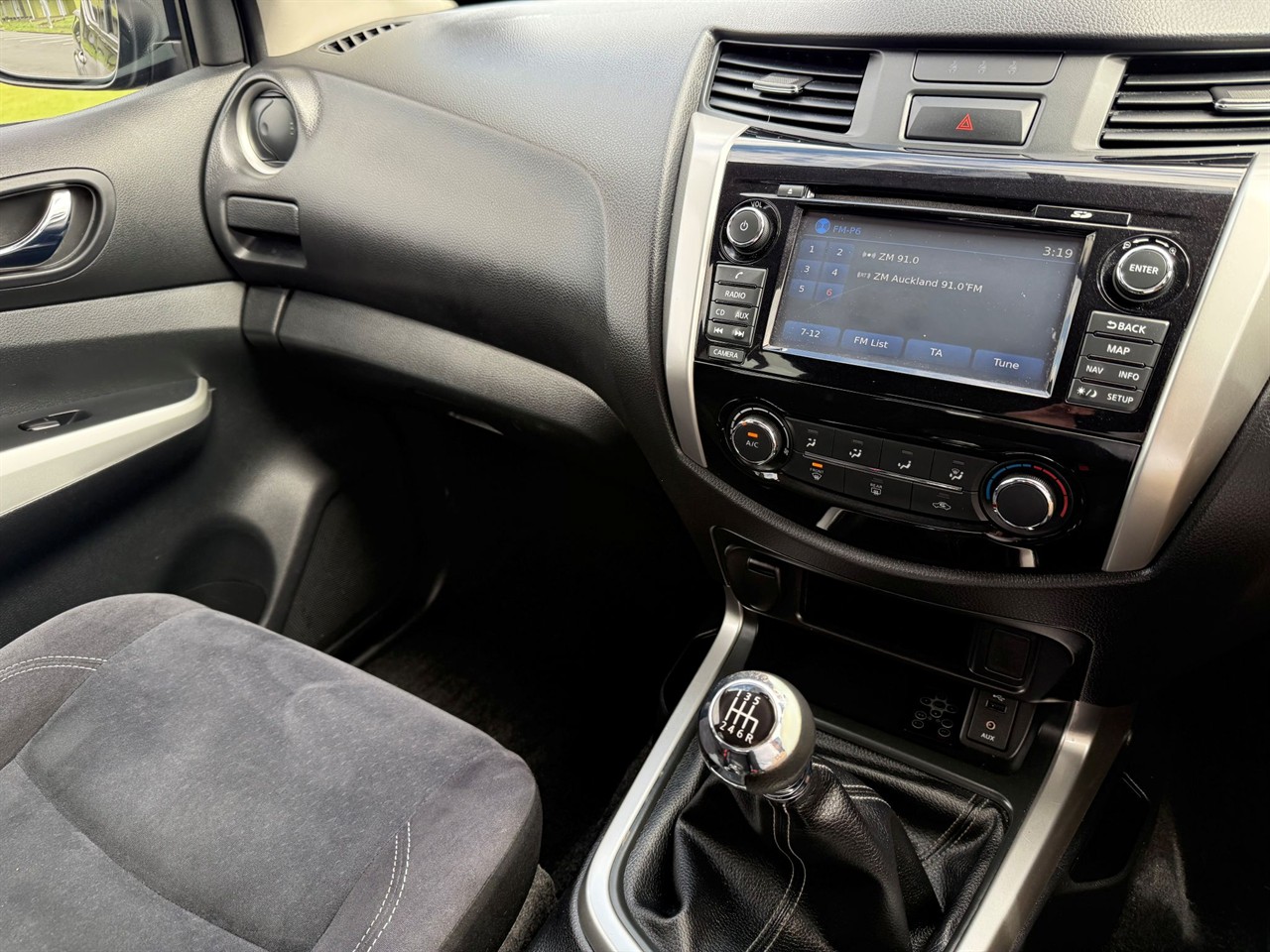2017 Nissan Navara