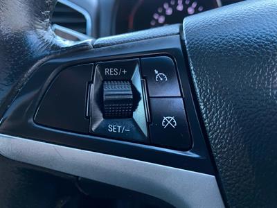 2016 Holden Captiva - Thumbnail