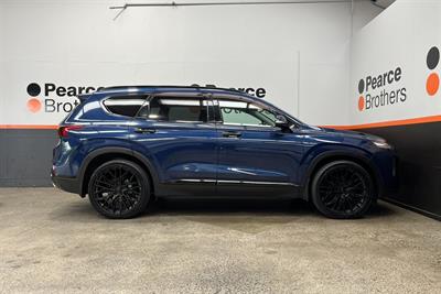 2018 Hyundai Santa Fe - Thumbnail