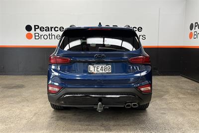 2018 Hyundai Santa Fe - Thumbnail