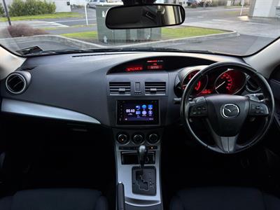 2010 Mazda Axela - Thumbnail