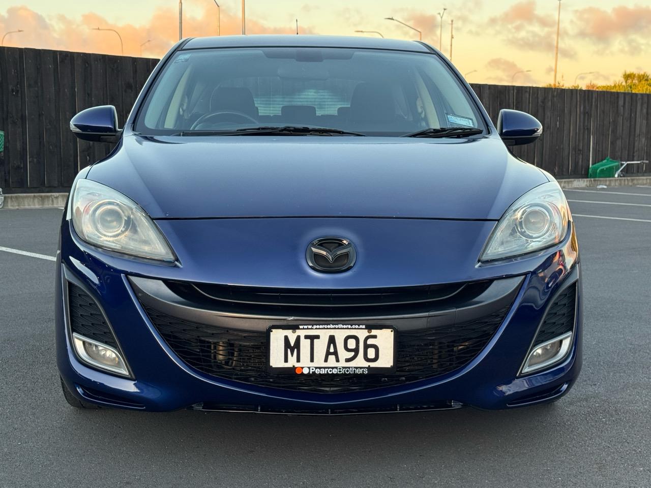 2010 Mazda Axela