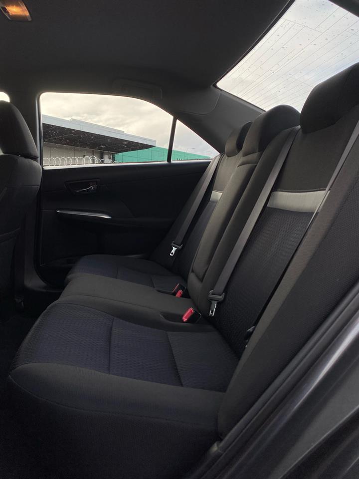 2012 Toyota Aurion