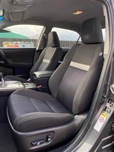 2012 Toyota Aurion - Thumbnail
