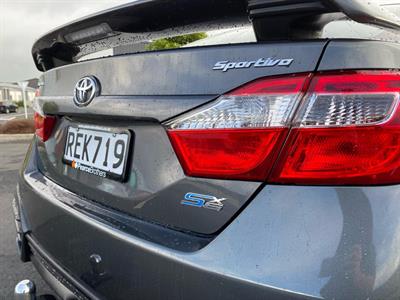 2012 Toyota Aurion - Thumbnail