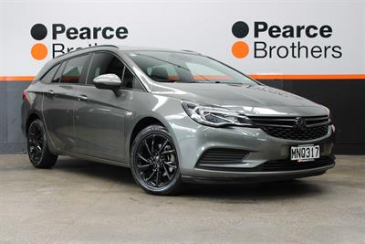 2019 Holden Astra - Thumbnail