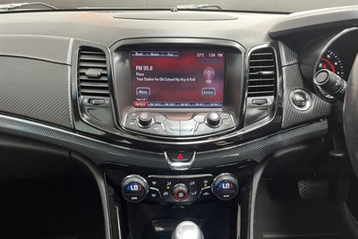 2016 Holden Commodore - Thumbnail