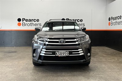 2017 Toyota HIGHLANDER - Thumbnail