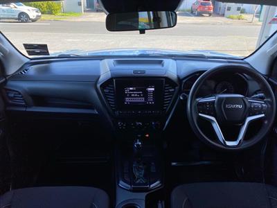 2022 Isuzu D-Max - Thumbnail