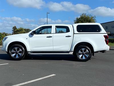 2022 Isuzu D-Max - Thumbnail