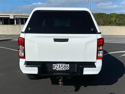 2022 Isuzu D-Max - Thumbnail