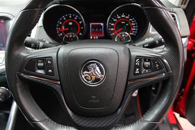 2015 Holden Commodore - Thumbnail