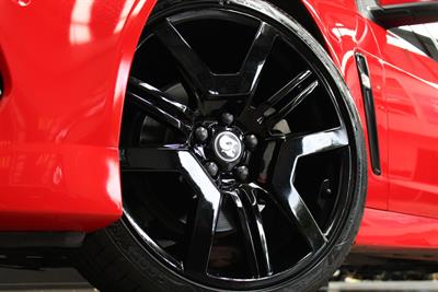 2015 Holden Commodore - Thumbnail