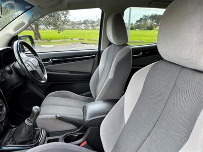 2015 Holden Colorado - Thumbnail