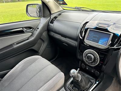 2015 Holden Colorado - Thumbnail