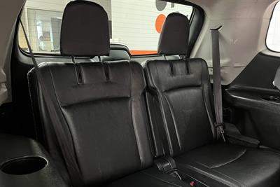 2012 Toyota HIGHLANDER - Thumbnail