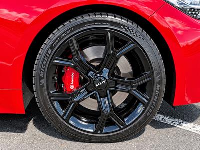 2018 Kia Stinger - Thumbnail