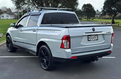 2014 Ssangyong Actyon - Thumbnail