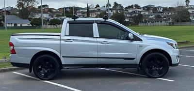 2014 Ssangyong Actyon - Thumbnail