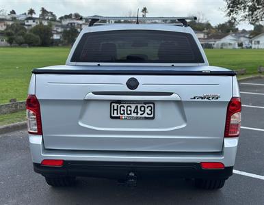 2014 Ssangyong Actyon - Thumbnail