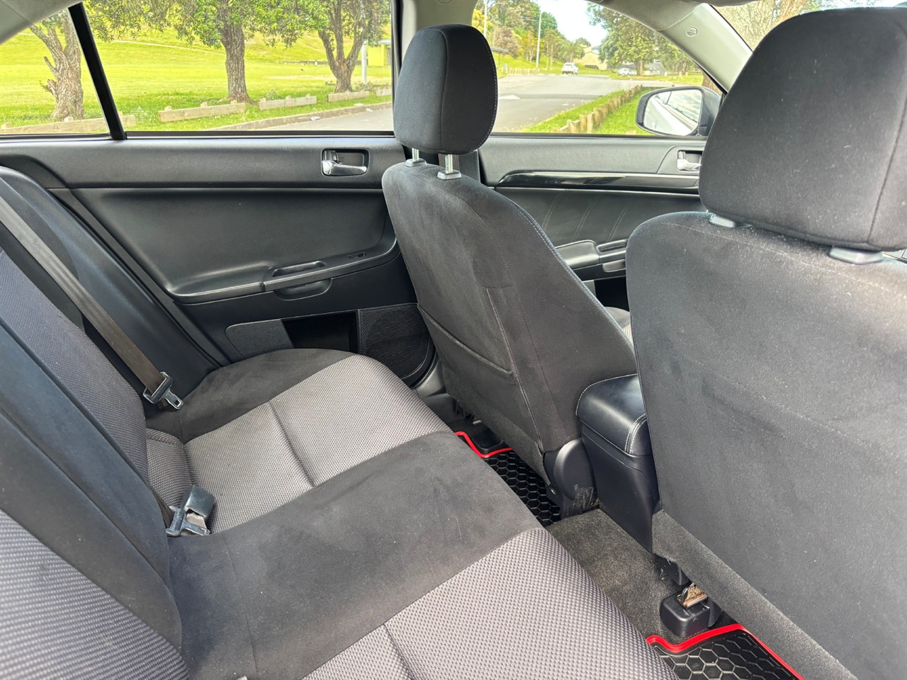 2017 Mitsubishi Lancer