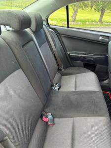 2017 Mitsubishi Lancer - Thumbnail