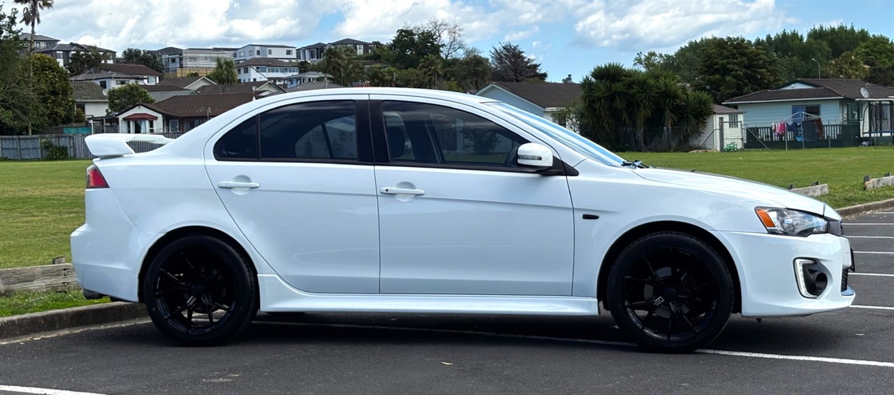 2017 Mitsubishi Lancer