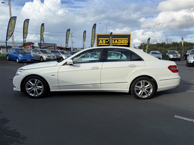 2012 Mercedes-Benz E350 - Thumbnail