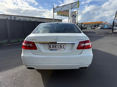 2012 Mercedes-Benz E350 - Thumbnail
