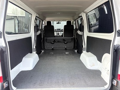 2018 Nissan Nv350 - Thumbnail