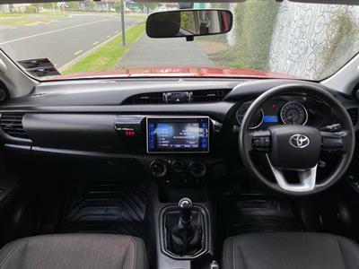 2018 Toyota Hilux - Thumbnail