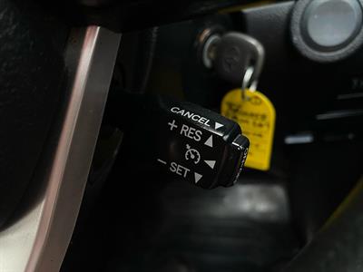 2018 Toyota Hilux - Thumbnail