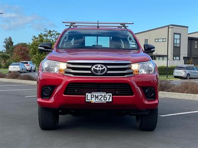 2018 Toyota Hilux - Thumbnail