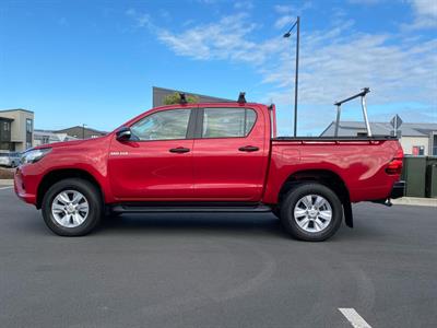 2018 Toyota Hilux - Thumbnail