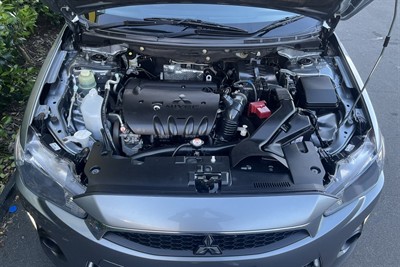 2016 Mitsubishi Lancer - Thumbnail