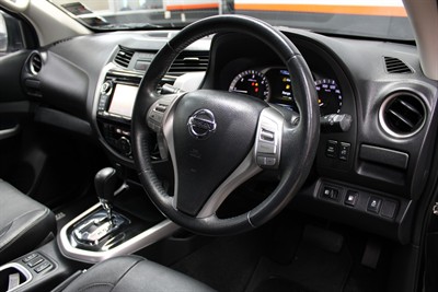2018 Nissan Navara - Thumbnail