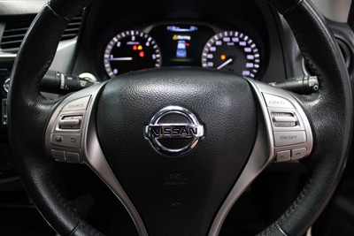 2018 Nissan Navara - Thumbnail