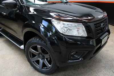 2018 Nissan Navara - Thumbnail