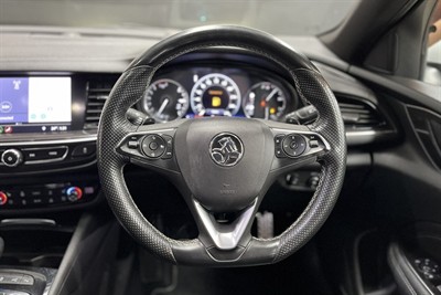 2019 Holden Commodore - Thumbnail