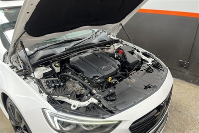 2019 Holden Commodore - Thumbnail