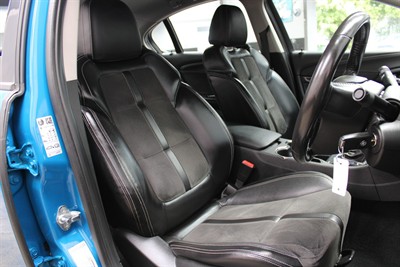 2014 Holden Commodore - Thumbnail