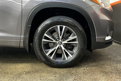 2016 Toyota HIGHLANDER - Thumbnail