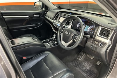 2016 Toyota HIGHLANDER - Thumbnail