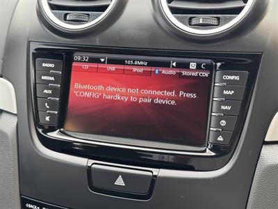 2012 Holden Commodore - Thumbnail