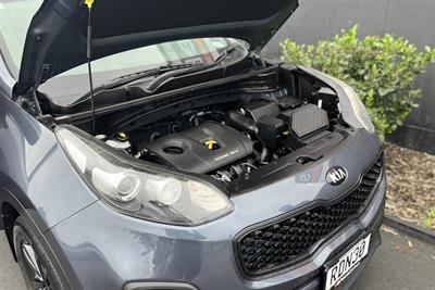 2016 Kia Sportage - Thumbnail