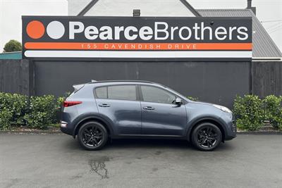 2016 Kia Sportage - Thumbnail
