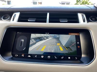 2017 Land Rover RANGE ROVER - Thumbnail