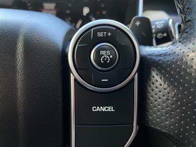 2017 Land Rover RANGE ROVER - Thumbnail