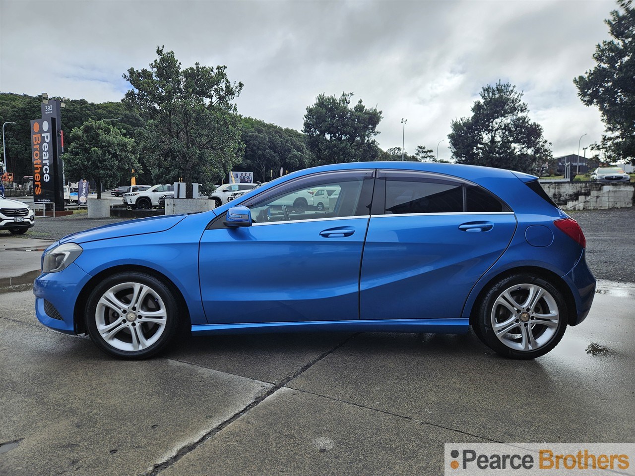 2014 Mercedes-Benz A180