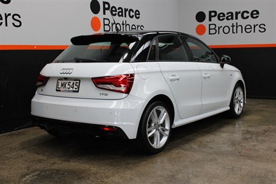 2015 Audi A1 - Thumbnail